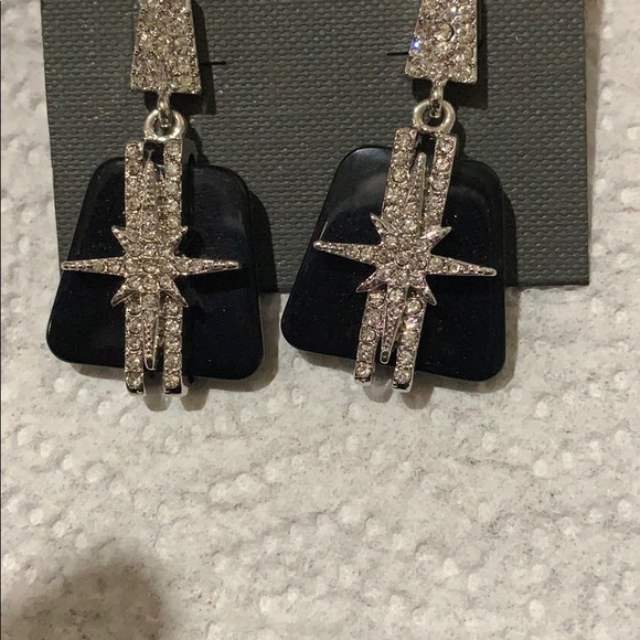 Vince Camuto earrings - Picture 2 of 2